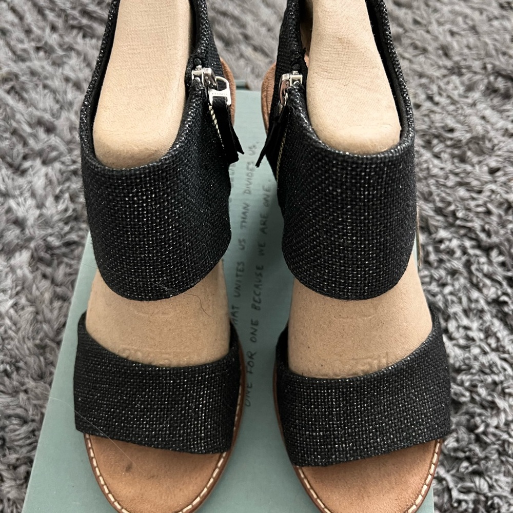 Toms Black Foil Woven Majorca Cutout Sandals